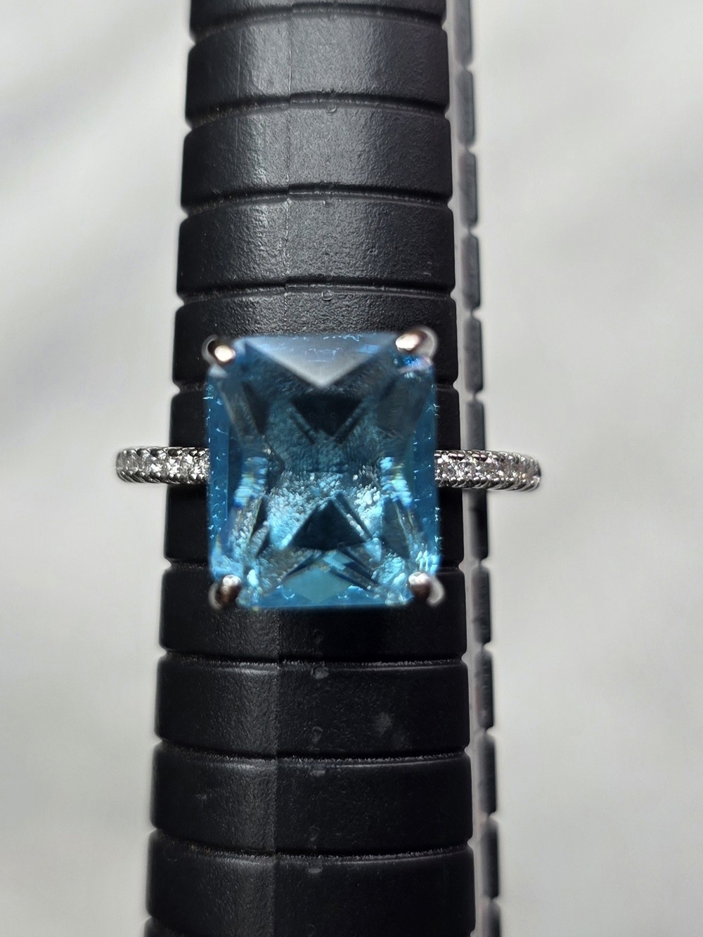 Blue Square-Cut Gemstone Ring with Pavé Band